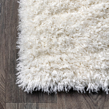 Aydin Solid Plush Shag Area Rug